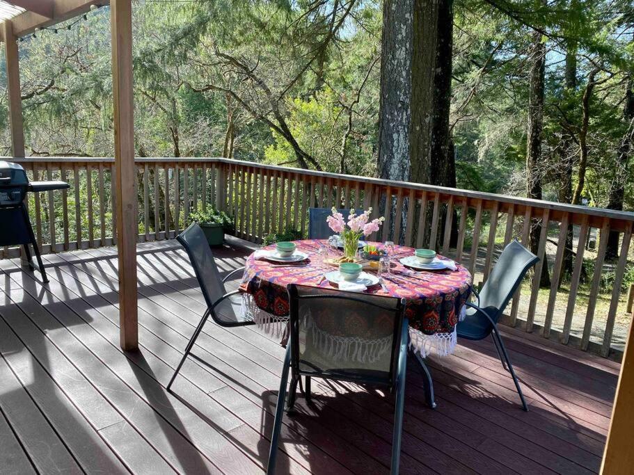 Holiday home Avenue Of The Giants Caraway *